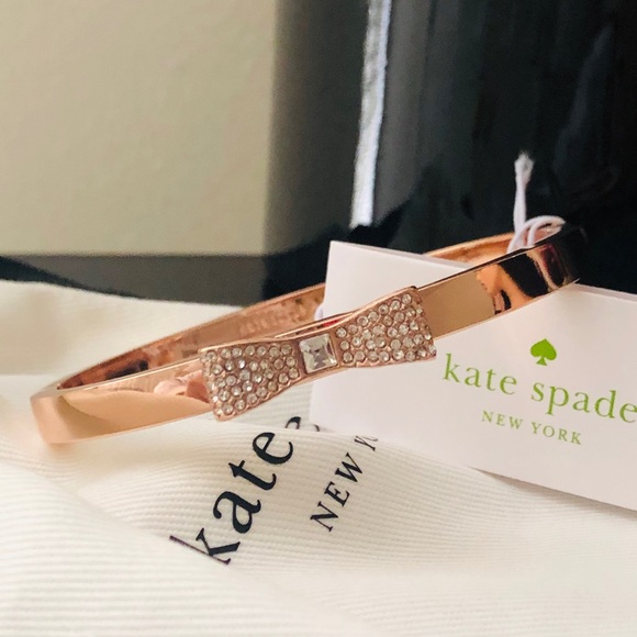 🎀Kate Spade ♠️ Ready Set Bow Pave Rosegold Bangle - Picture 5 of 8